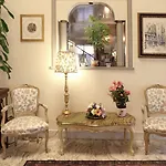 Majestic Toscanelli ホテル 4*