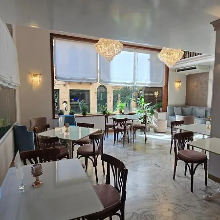 Hotel Majestic Toscanelli 4*