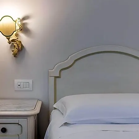 Majestic Toscanelli Hotell 4*