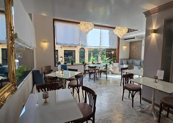 Szálloda Majestic Toscanelli 4*